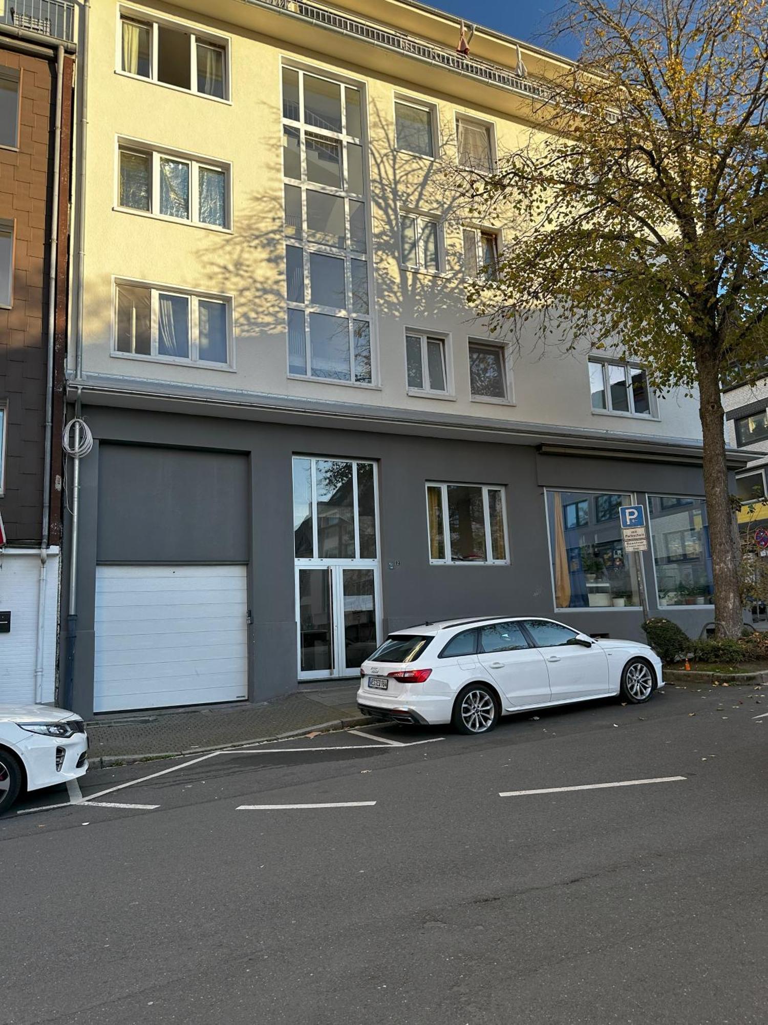 Rtr Essen - Fuer Bis Zu 8 Personen - Voll Ausgestattet - Zentral Limbecker Platz - Messe - Uniklinikum - Smart Tv - Modern Διαμέρισμα Εξωτερικό φωτογραφία
