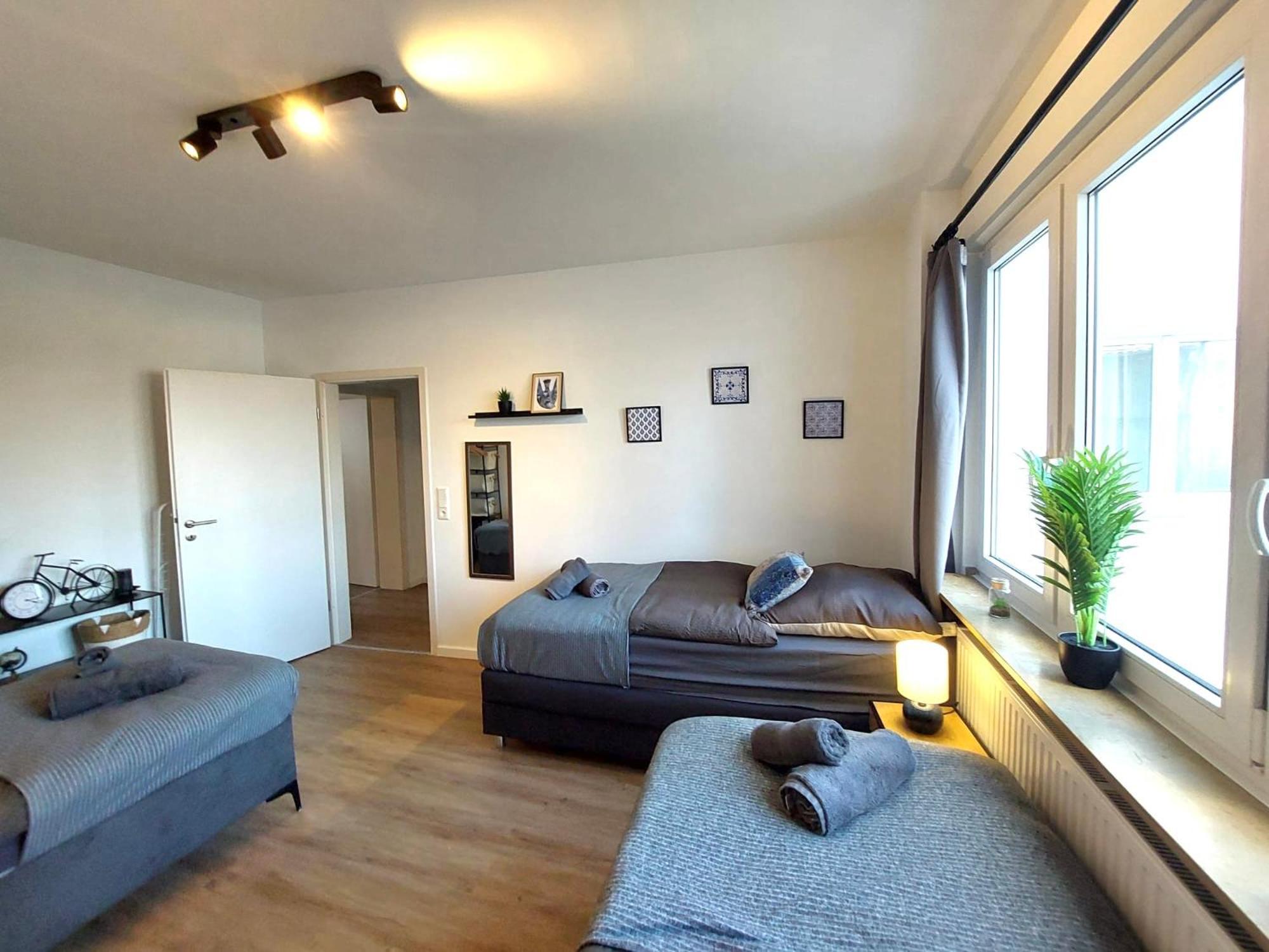 Rtr Essen - Fuer Bis Zu 8 Personen - Voll Ausgestattet - Zentral Limbecker Platz - Messe - Uniklinikum - Smart Tv - Modern Διαμέρισμα Εξωτερικό φωτογραφία
